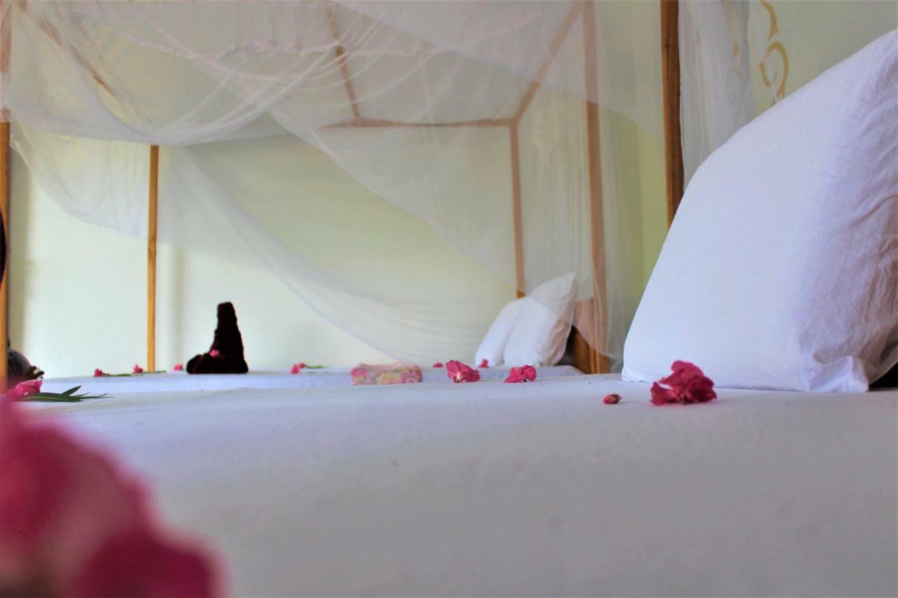 Badolina Kingdom Hotel Arugam Bay Buitenkant foto